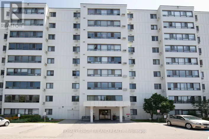 507 - 135 BASE LINE ROAD W, London South