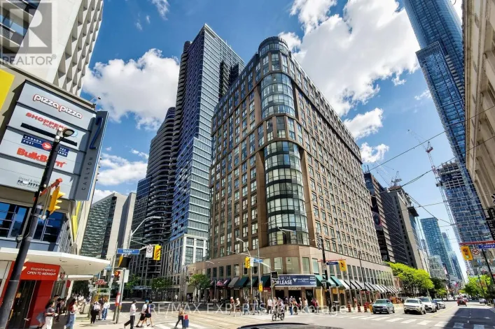 507 - 21 CARLTON STREET, Toronto