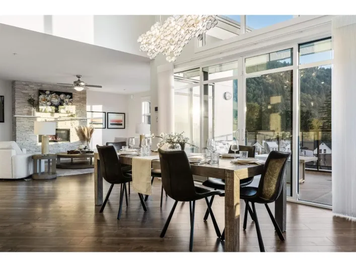 507 5380 TYEE LANE|Garrison Crossing, Chilliwack