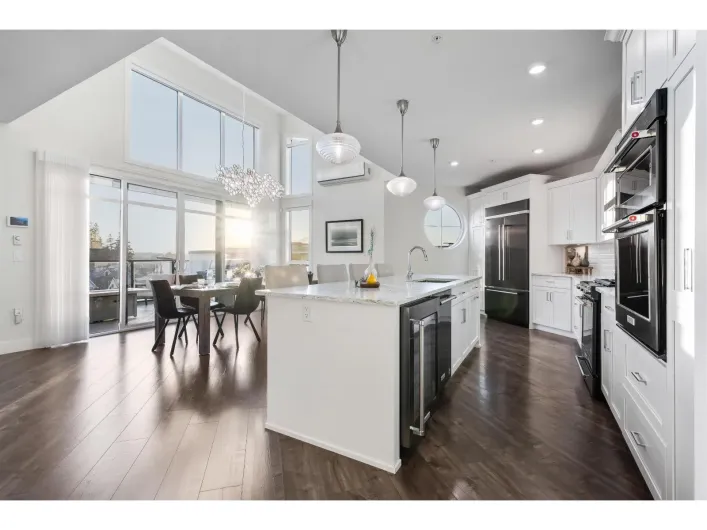 507 5380 TYEE LANE|Garrison Crossing, Chilliwack