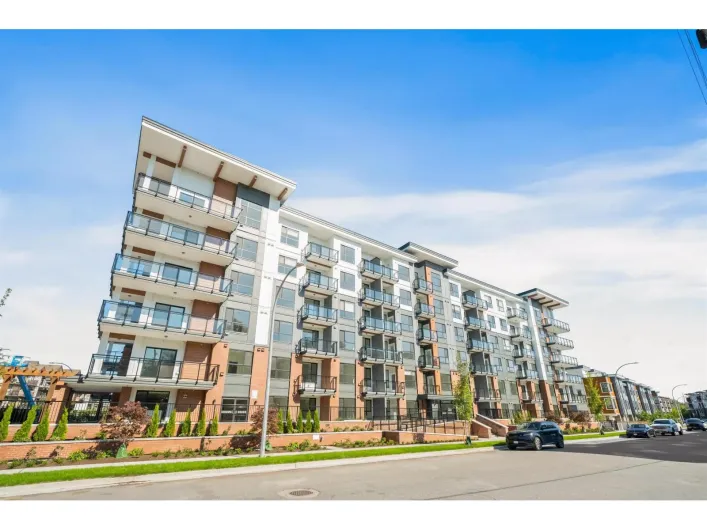 507 5504 BRYDON CRESCENT, Langley