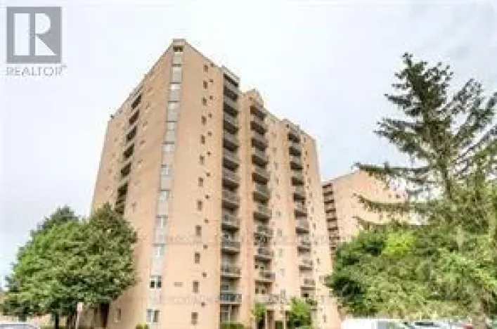 507 - 858 COMMISSIONERS ROAD E, London South
