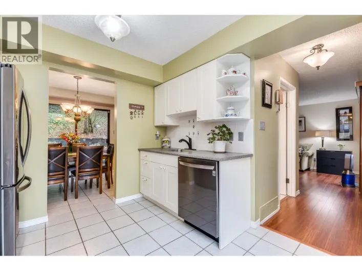 507 CAMBRIDGE WAY, Port Moody