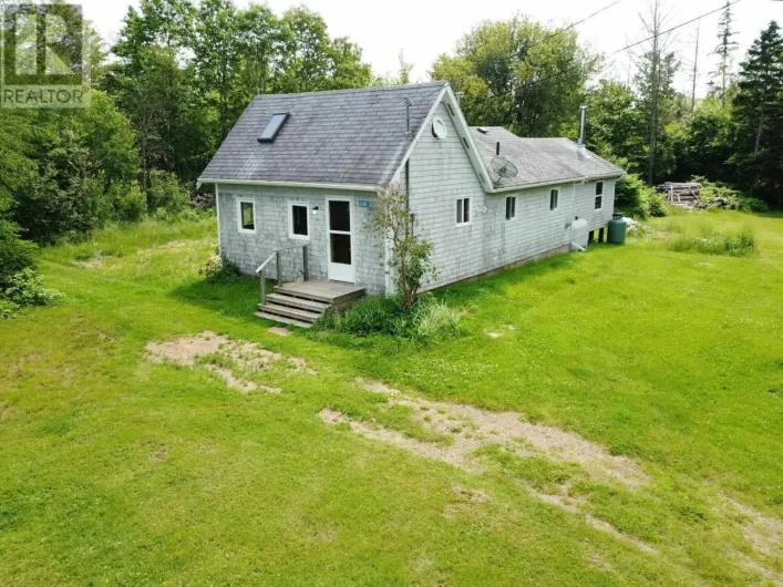 5070 AA MacDonald Highway|Route 4, Brudenell
