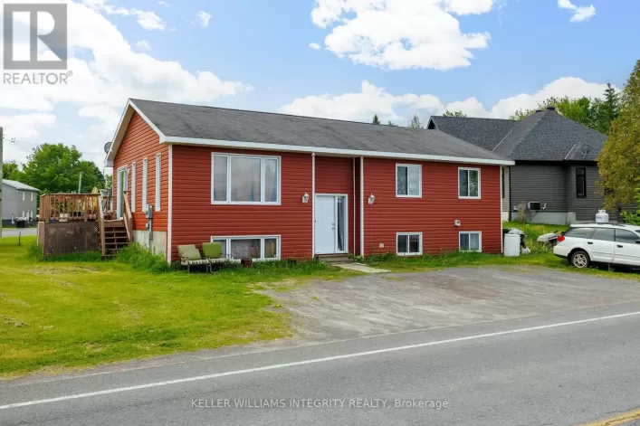 5070 DU PARC, The Nation