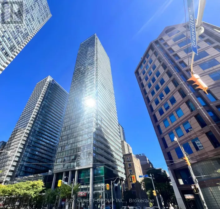 508 - 38 GRENVILLE STREET, Toronto