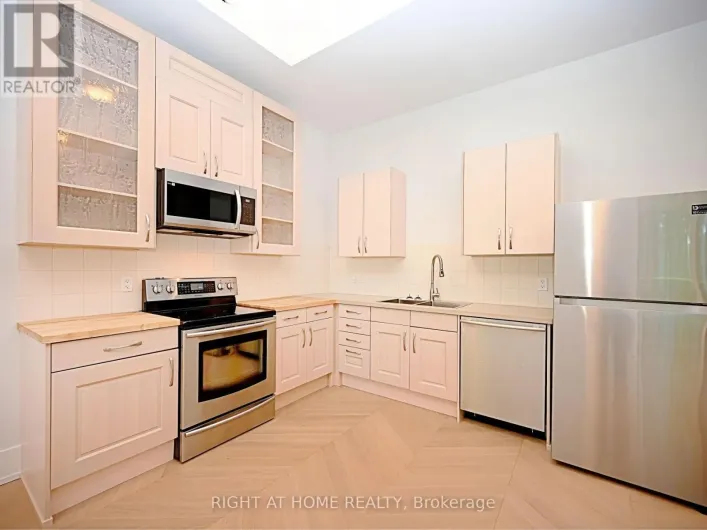 50B WOODLAWN AVENUE, Mississauga