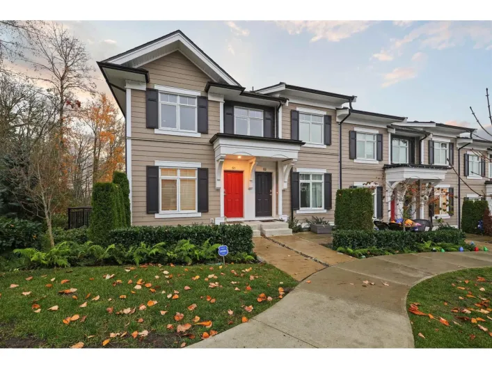 51 2070 OAK MEADOWS DRIVE, Surrey