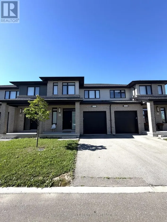 51 - 3635 SOUTHBRIDGE AVENUE, London South