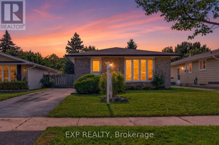 51 APPALACHIAN CRESCENT, Kitchener