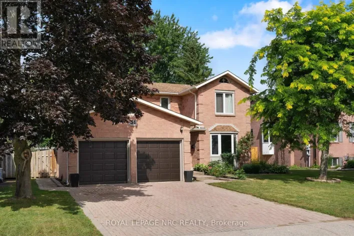 House for sale: 51 BRIARSDALE CRESCENT, Welland