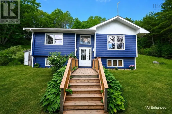 51 Charlie Lane, Pine Grove