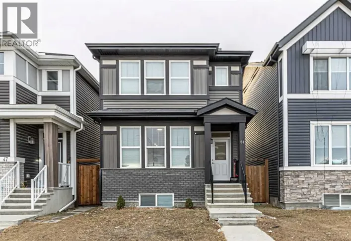 51 corner meadows Villas NE, Calgary