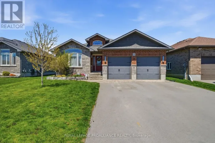 51 CREWS CRESCENT, Quinte West