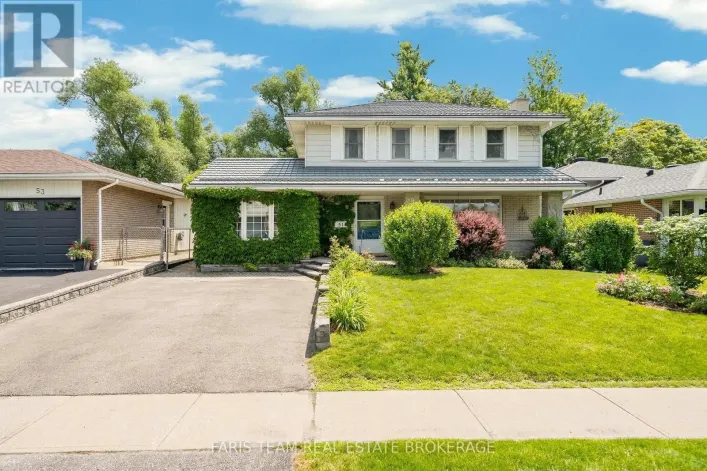 51 DAVIES CRESCENT, Barrie