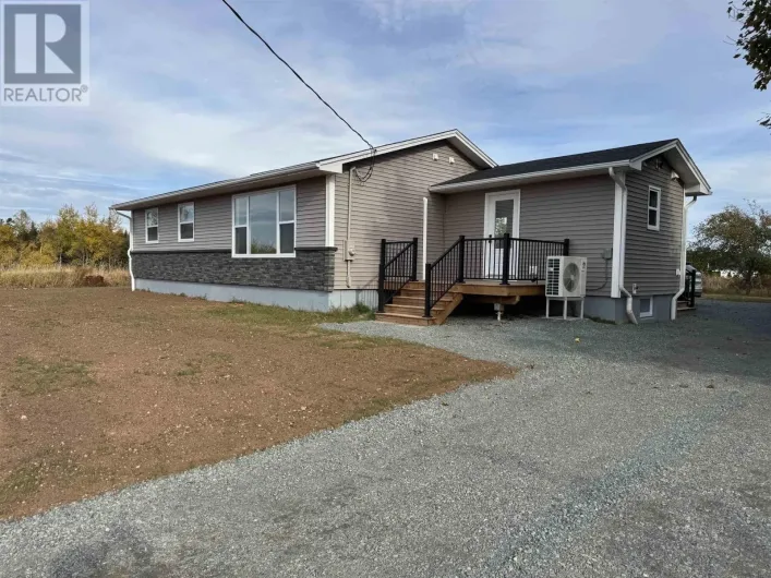 51 Five Point Road, Lower Debert