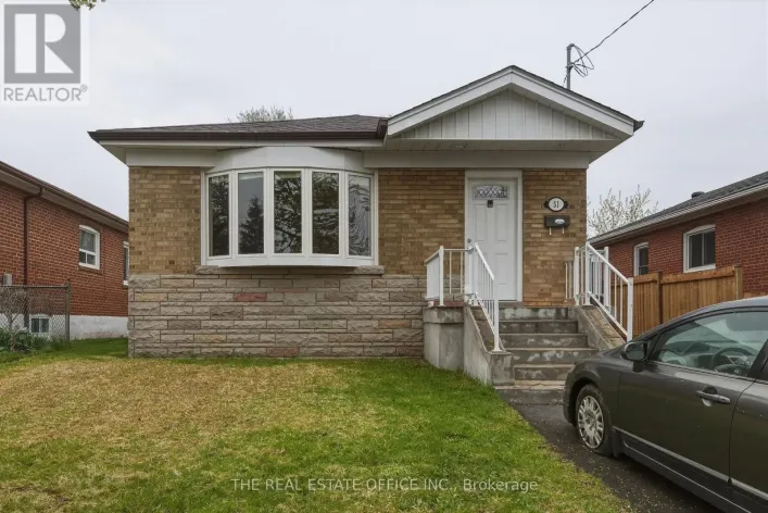 51 GILROY DRIVE, Toronto