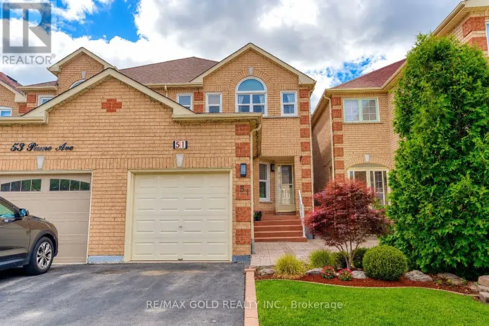 Row / Townhouse for sale: 51 PIANE AVENUE, Brampton