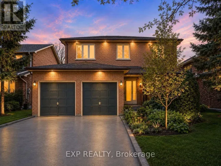 51 SANDERSON CRESCENT, Richmond Hill