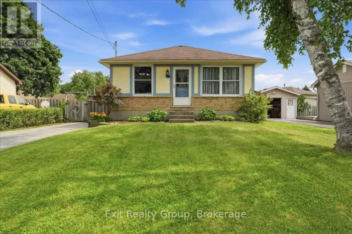 51 SIDNEY ROAD, Quinte West