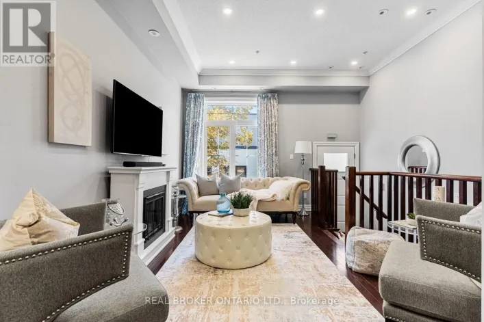 51 ST PAUL STREET, Toronto