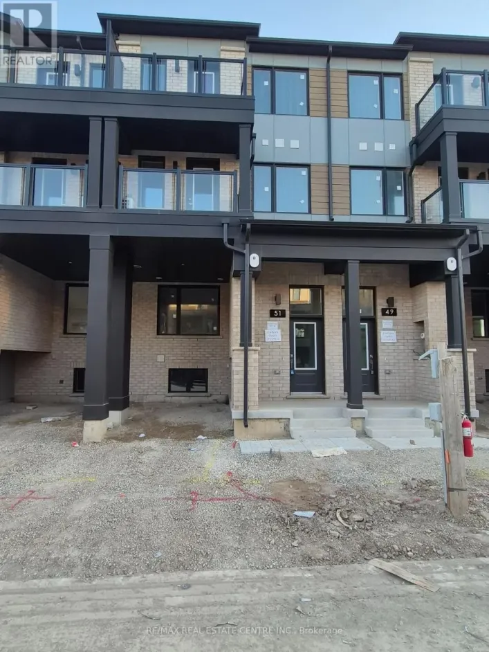 51 THORNBIRD CRESCENT, Brampton