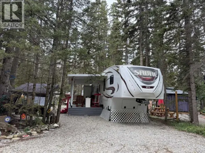 51 Timber Trail, Rural Mountain View County
