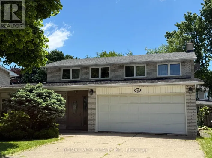 51 WINTERTON DRIVE, Toronto