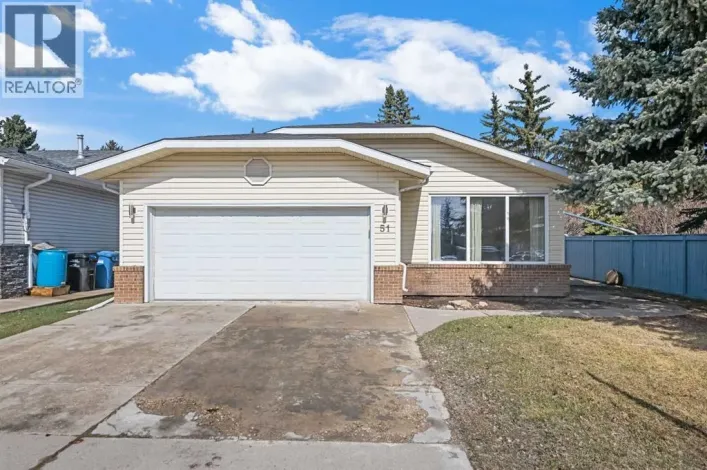 51 Woodmont Road SW, Calgary