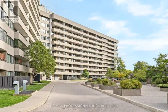 Apartment for rent: 510 - 1320 MISSISSAUGA VALLEY BOULEVARD, Mississauga