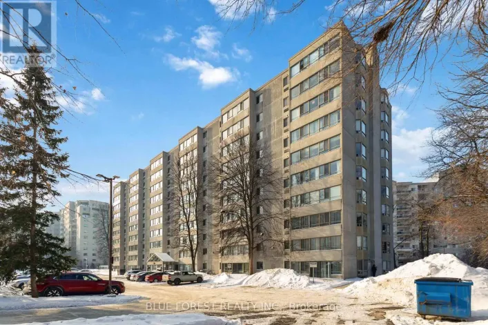 510 - 570 PROUDFOOT LANE, London North