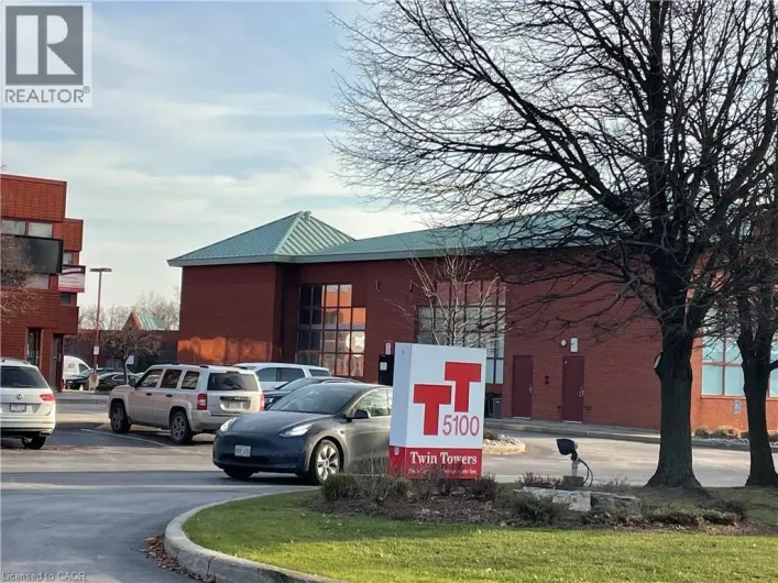 5100 SOUTH SERVICE Road Unit# 34, Burlington