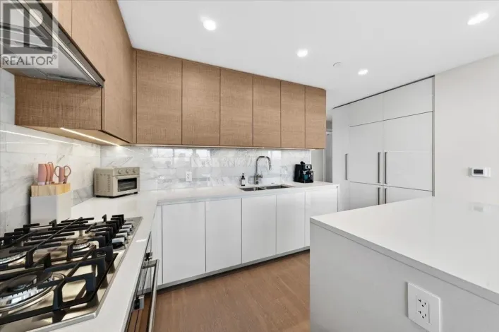 5104 2108 GILMORE AVENUE, Burnaby