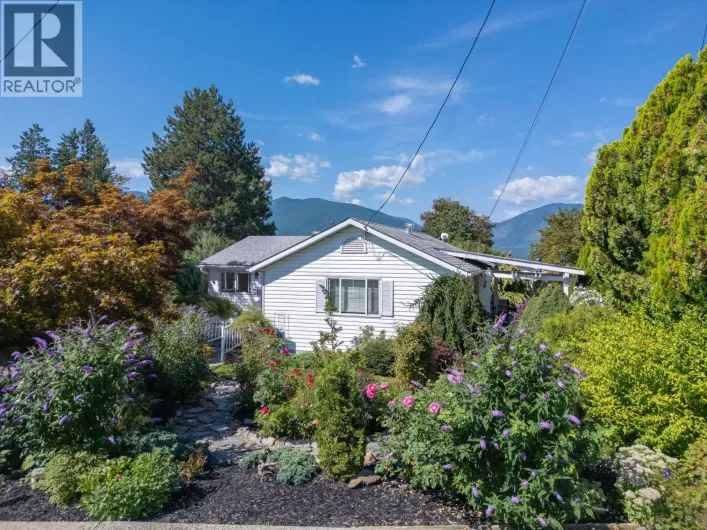 511 10TH Avenue S, Creston