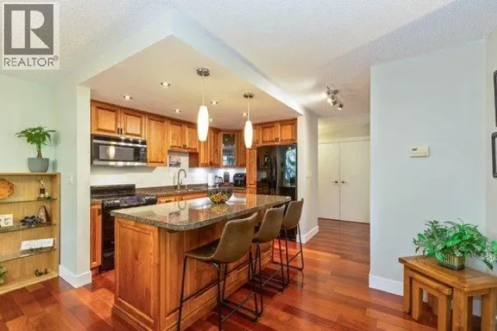 511 1350 VIEW CRESCENT, Delta