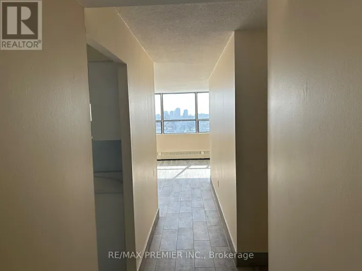 511 - 45 SUNRISE AVENUE, Toronto