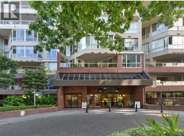 511 518 MOBERLY ROAD, Vancouver