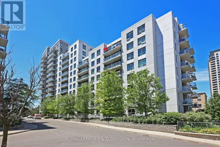511 - 816 LANSDOWNE AVENUE, Toronto