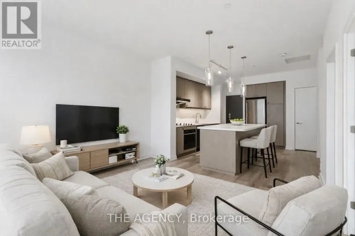 511 - 9 TECUMSETH STREET, Toronto