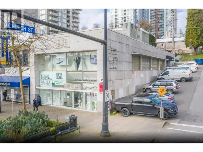 511 COLUMBIA STREET, New Westminster