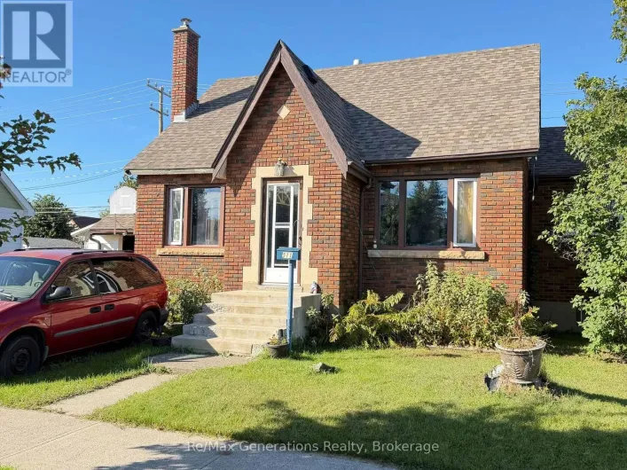 511 EMPIRE AVENUE E, Thunder Bay