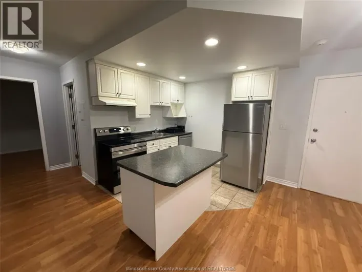 511 PELISSIER STREET Unit# 302, Windsor