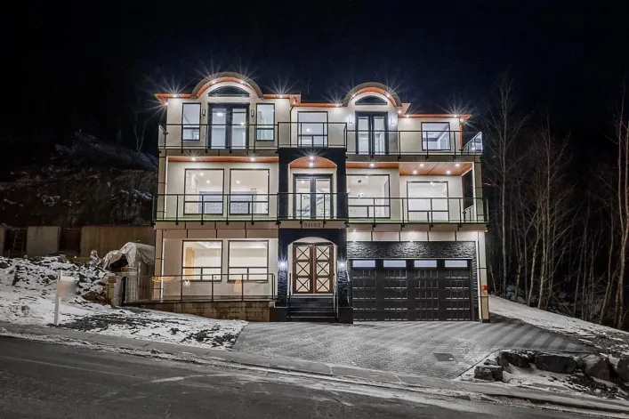 51102 FARMERS WAY|Eastern Hillsides, Chilliwack