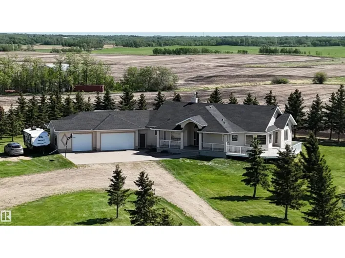 House for sale: 51111 RR 233, Rural Strathcona County
