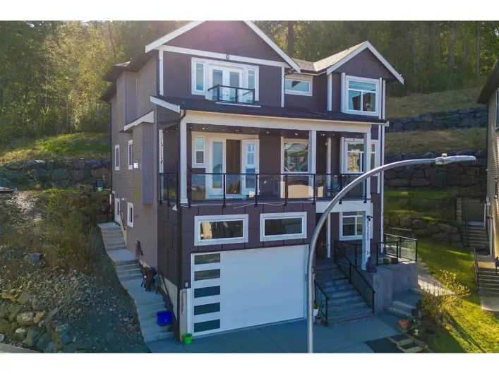 51150 FARMERS WAY|Eastern Hillsides, Chilliwack
