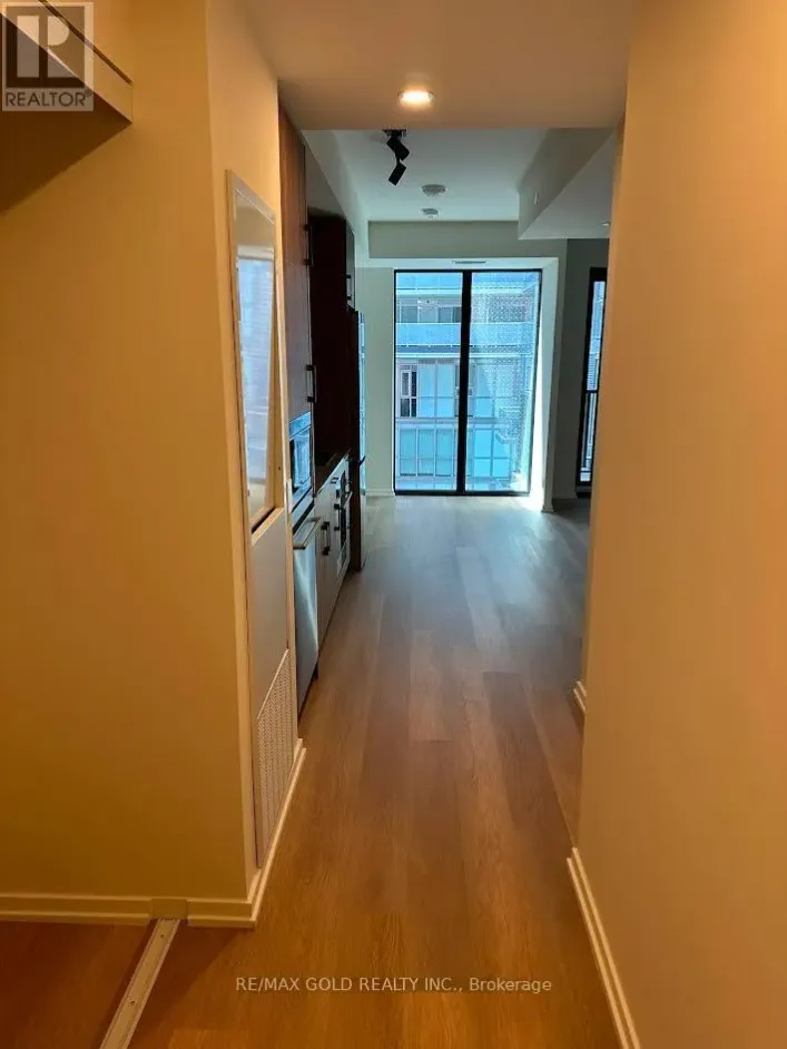512 - 109 ERSKINE AVENUE, Toronto