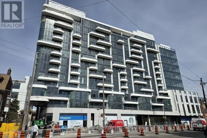 512 - 322 DUPONT STREET, Toronto
