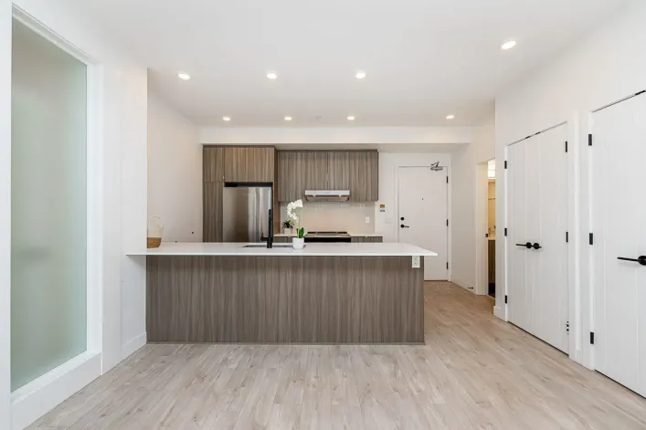 512 32838 LANDEAU PLACE, Abbotsford