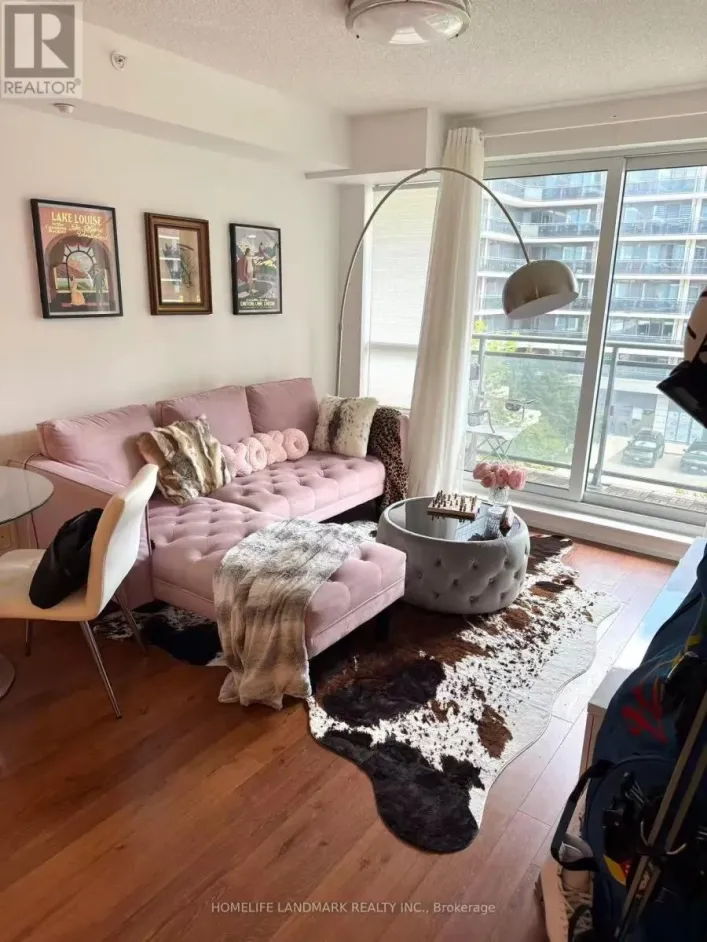 512 - 376 HIGHWAY 7 E, Richmond Hill