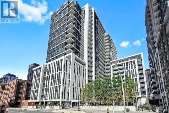 512 - 400 ADELAIDE STREET E, Toronto